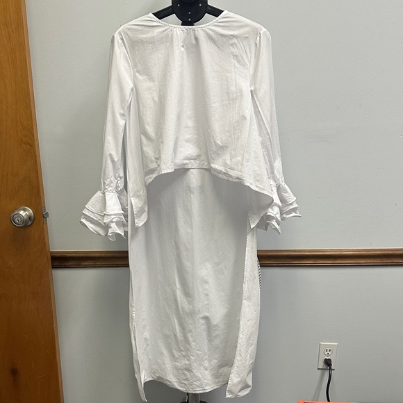 White High-Low Ruffle Sleeve Shirt - Picture 1 of 5